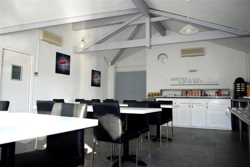 בית מלון כפרי Kyriad Montauban