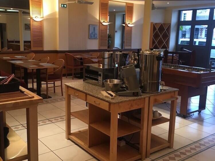 فندق Kyriad Rodez