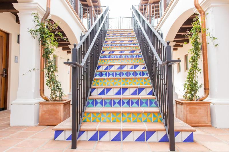 בית מלון כפרי La Playa Inn Santa Barbara