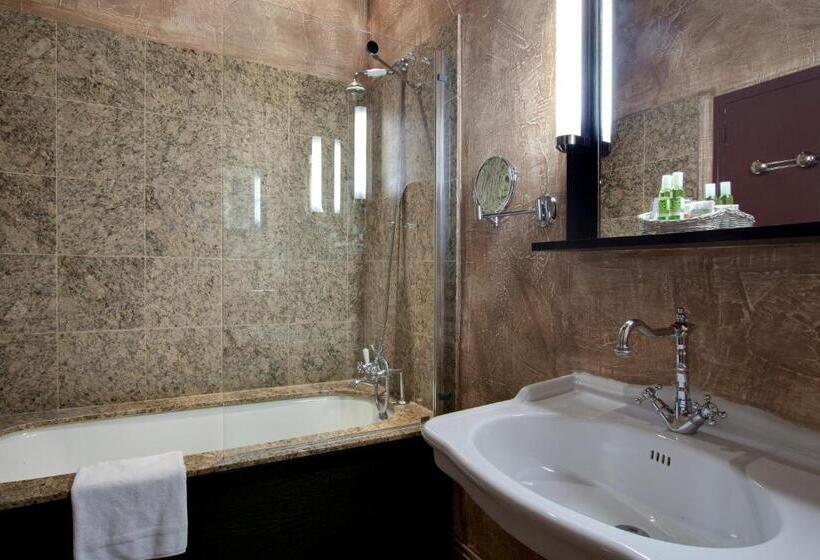 호텔 Le Pavillon De Gouffern