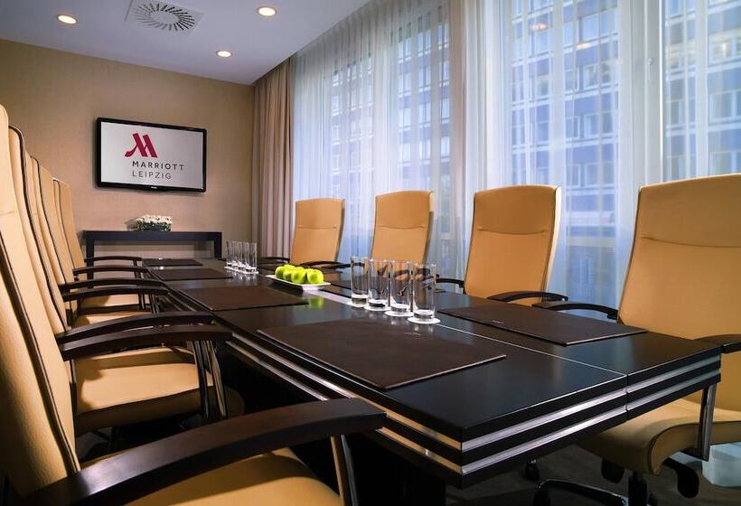Отель Leipzig Marriott