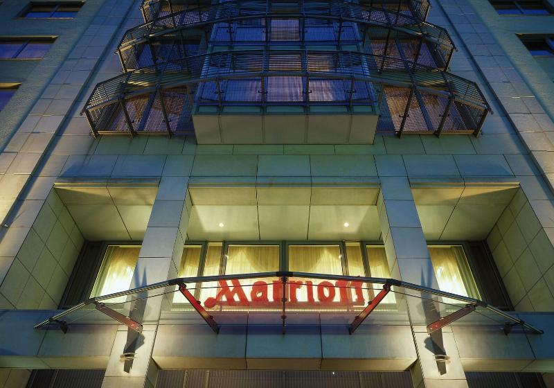 Отель Leipzig Marriott