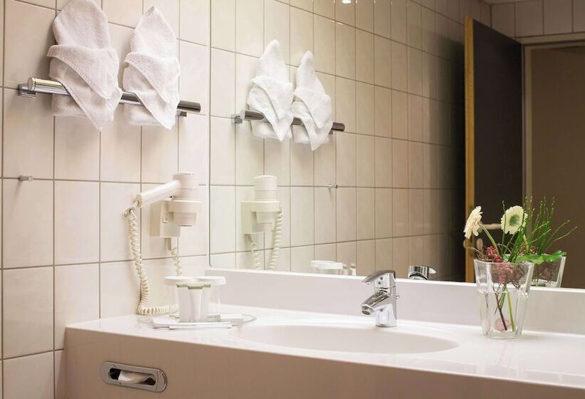 Lindner Hotel Frankfurt Hochst, Part Of Jdv By Hyatt