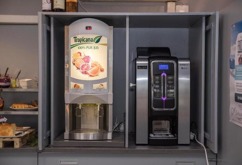 فندق Hôtel Dijon Sud Longvic