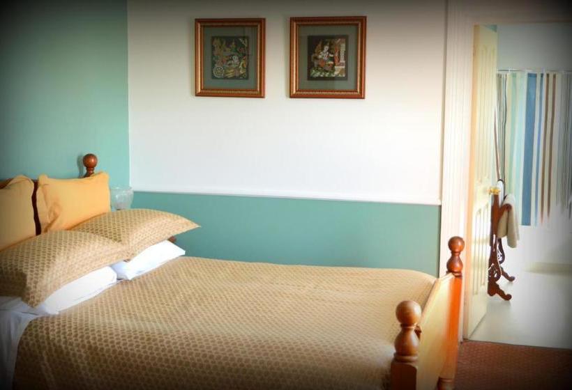 هتل Meredith House