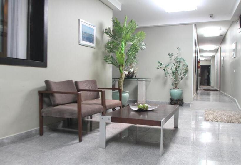 Отель Monte Carlo