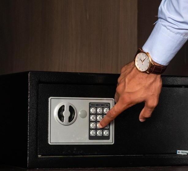 Отель Monte Carlo