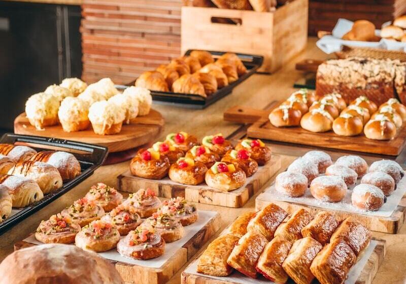 New World Makati Hotel, Manila