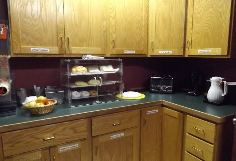 فندق Nisswa Inn And Suites