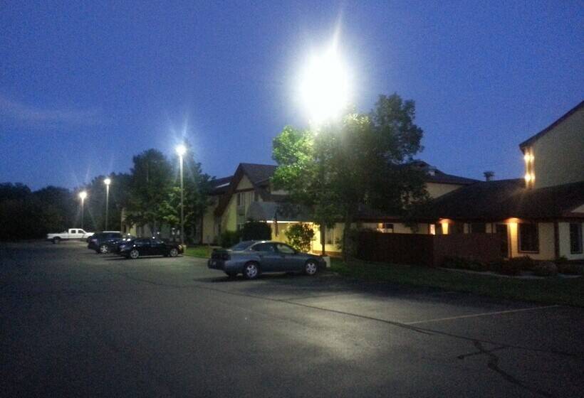 فندق Nisswa Inn And Suites