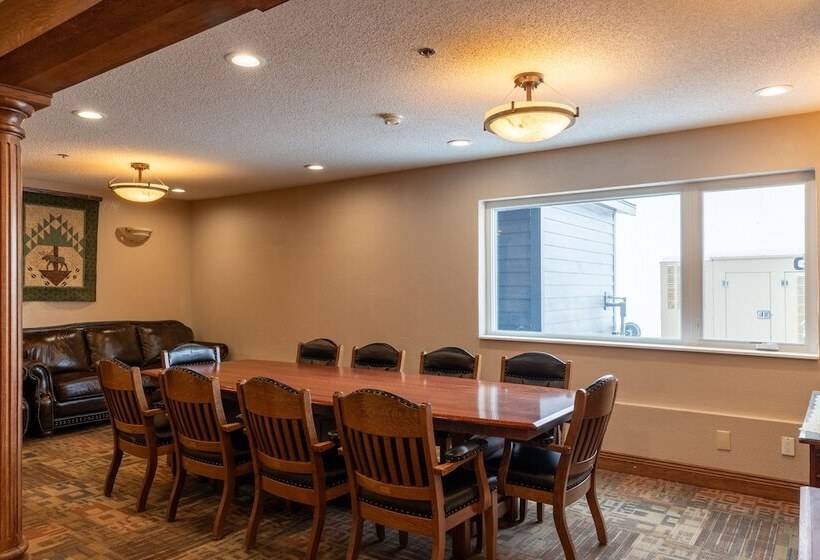 فندق Norland Inn & Suites Roseau