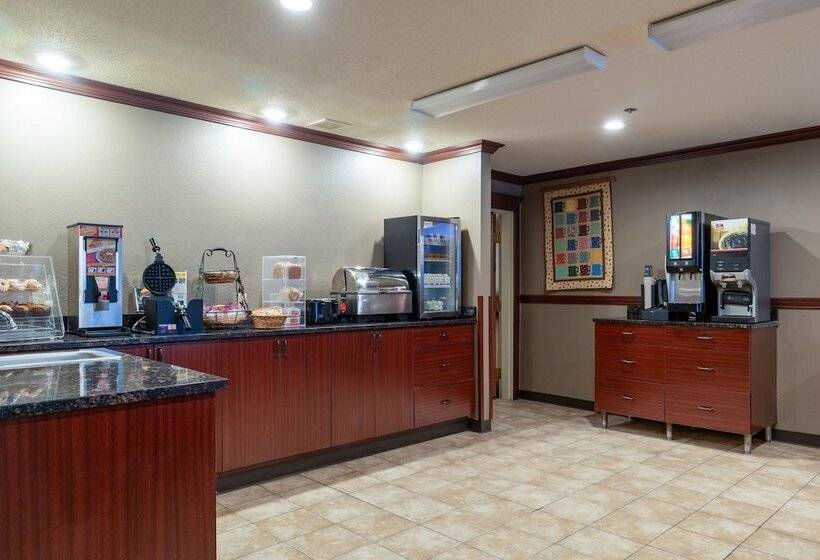 فندق Norland Inn & Suites Roseau