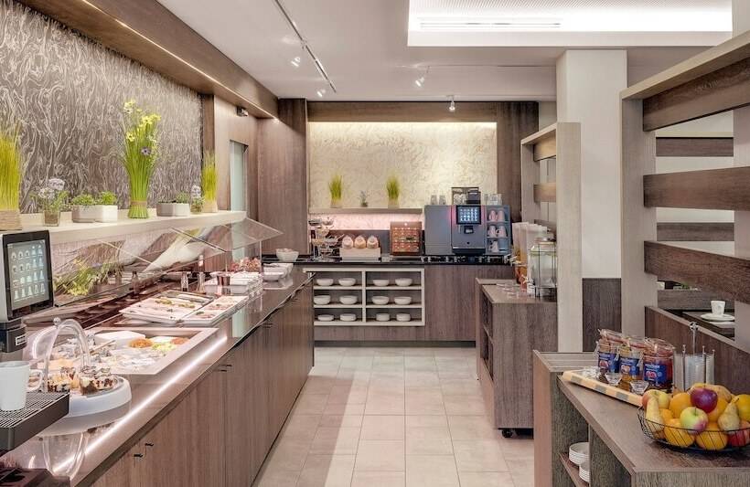 هتل Plaza Inn Karlsruhe Nord