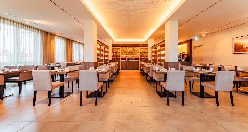 هتل Plaza Inn Karlsruhe Nord