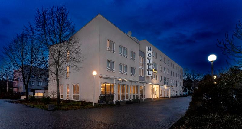 هتل Plaza Inn Karlsruhe Nord