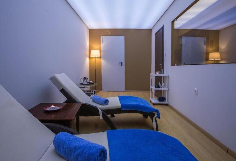 בית מלון כפרי Porto Bello Beach