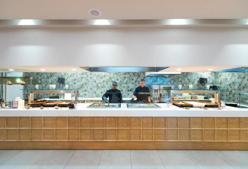 בית מלון כפרי Porto Bello Beach