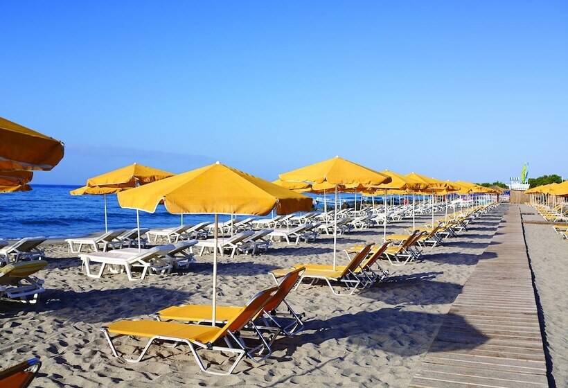 בית מלון כפרי Porto Bello Beach