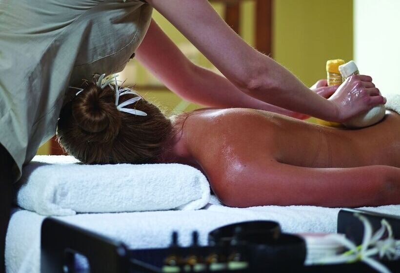 בית מלון כפרי Porto Bello Beach