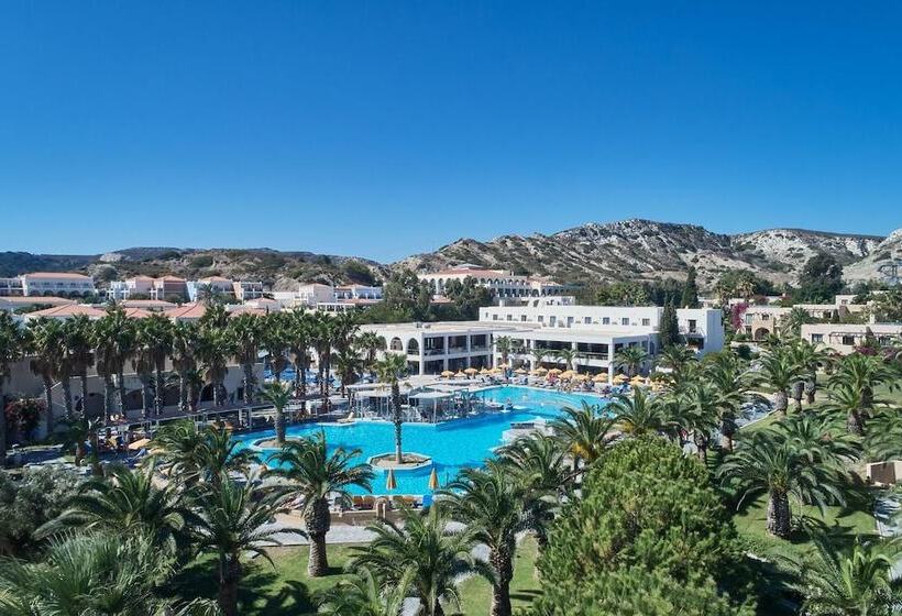 בית מלון כפרי Porto Bello Beach