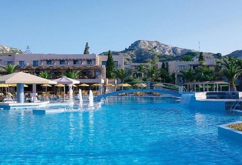 בית מלון כפרי Porto Bello Beach