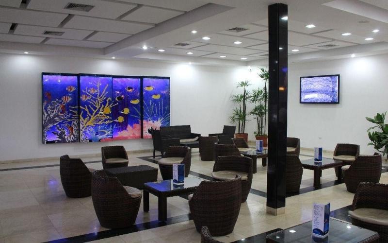 Отель Pueblo Caribe Beach Club