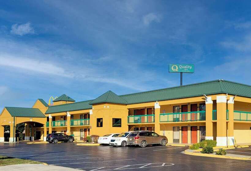 فندق Quality Inn Oak Grove Fort Campbell