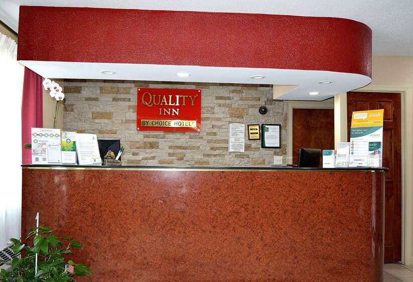 فندق Quality Inn Raynham  Taunton
