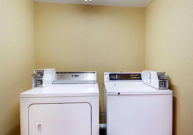 فندق Quality Inn