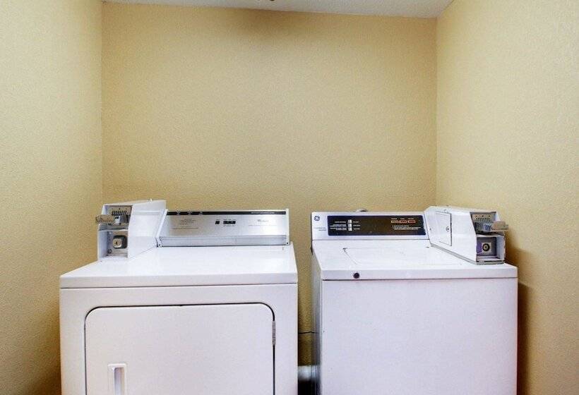 فندق Quality Inn