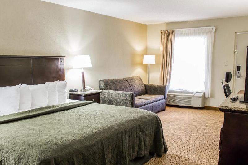 ホテル Quality Inn & Suites