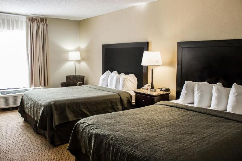 ホテル Quality Inn & Suites