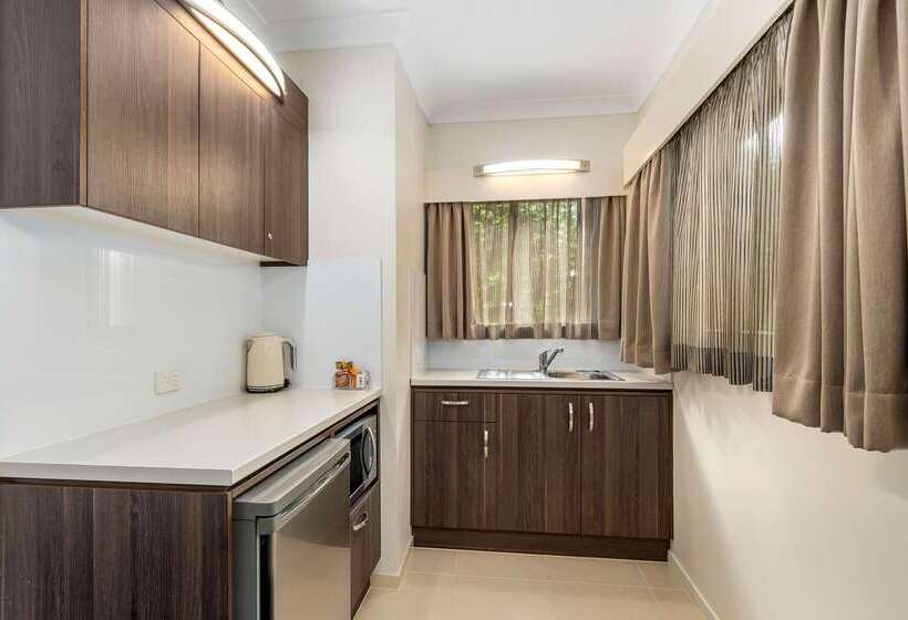 Quality Hotel Robertson Gardens