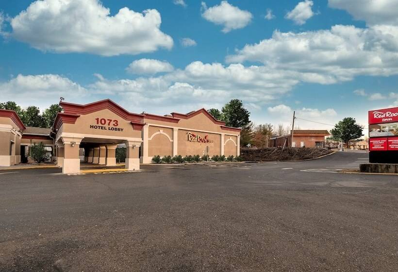 Отель Red Roof Inn Bordentown  Mcguire Afb
