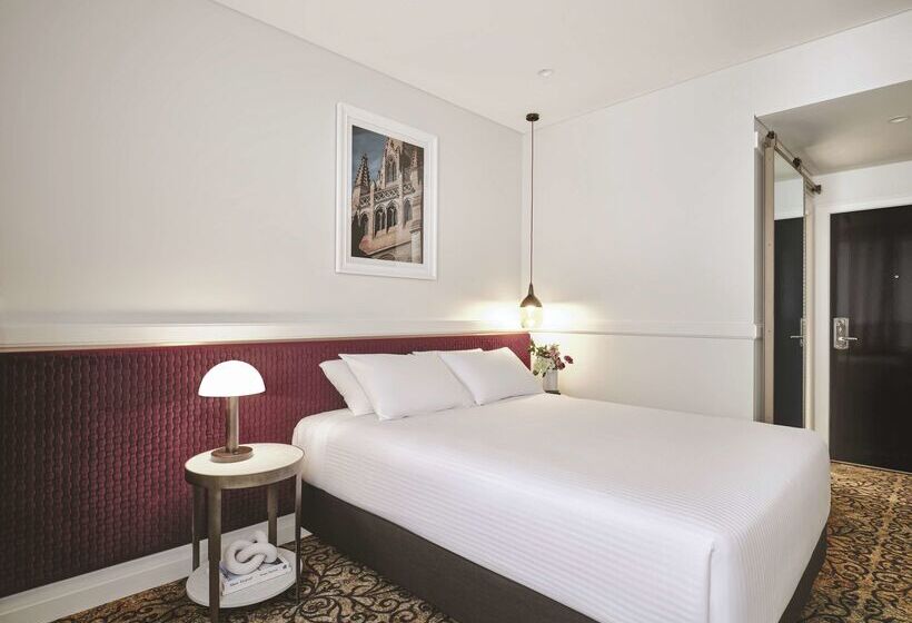 Rendezvous Hotel Melbourne