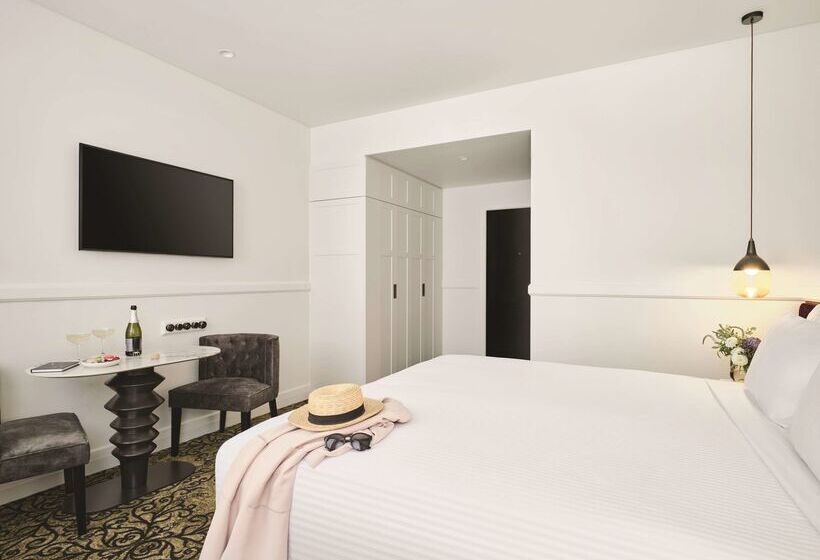 Rendezvous Hotel Melbourne