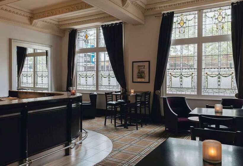 Rendezvous Hotel Melbourne