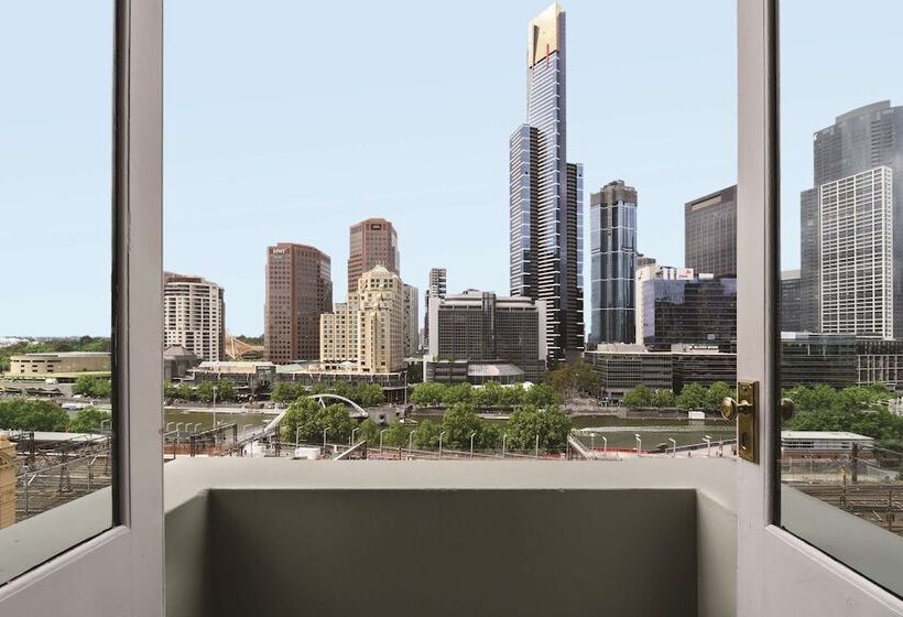 Rendezvous Hotel Melbourne