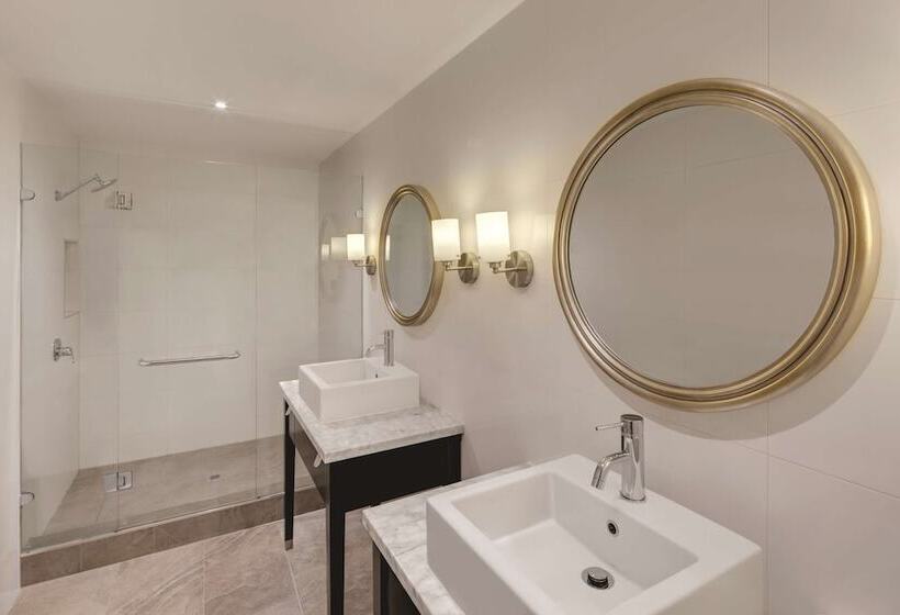 Rendezvous Hotel Melbourne