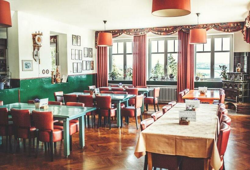 Retro Hotel Pod Zvičinou