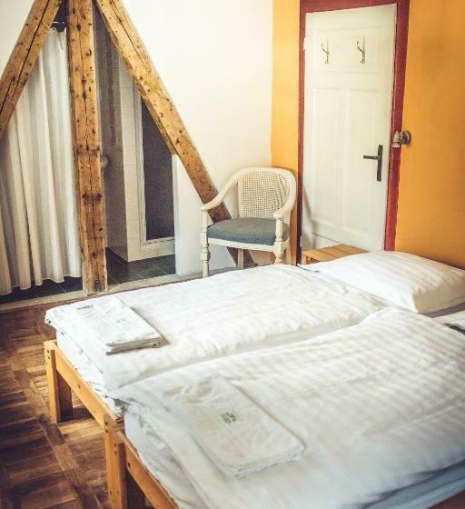 Retro Hotel Pod Zvičinou