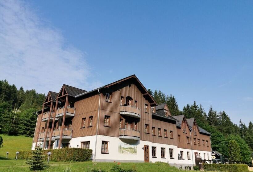 Отель Schwarzbeerschanke Pobershau