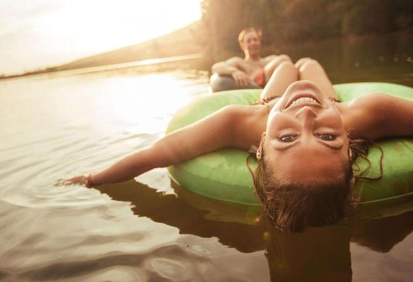 酒店 Sunrise Inn Williamstown