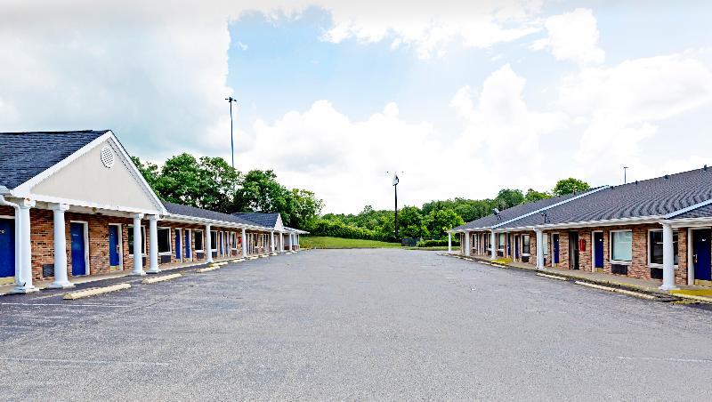 酒店 Sunrise Inn Williamstown