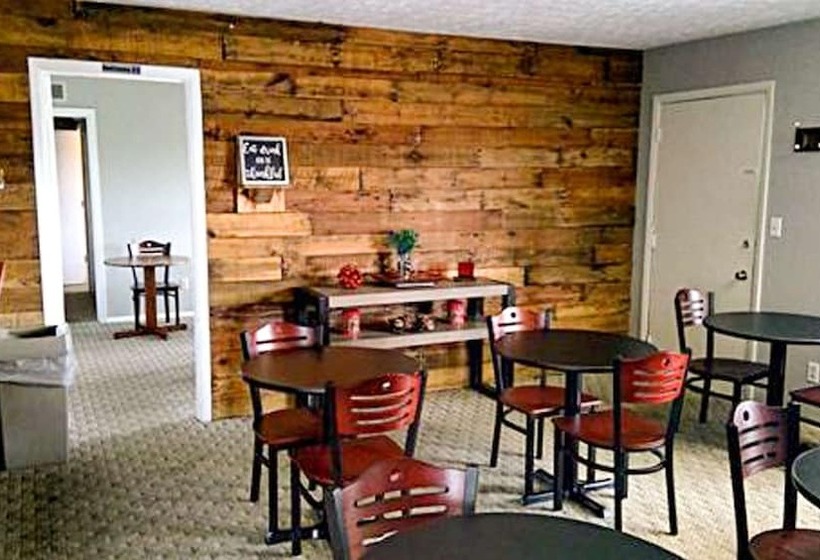 酒店 Sunrise Inn Williamstown