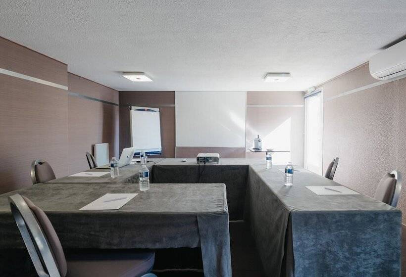 Sure Hotel By Best Western Châteauroux