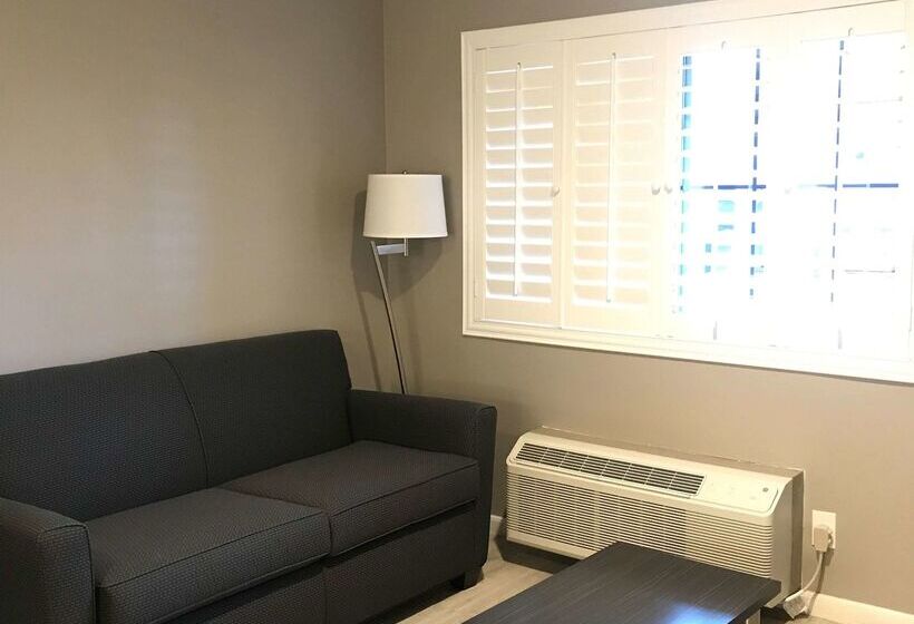 ホテル Surestay Plus By Best Western Santa Clara Silicon Valley