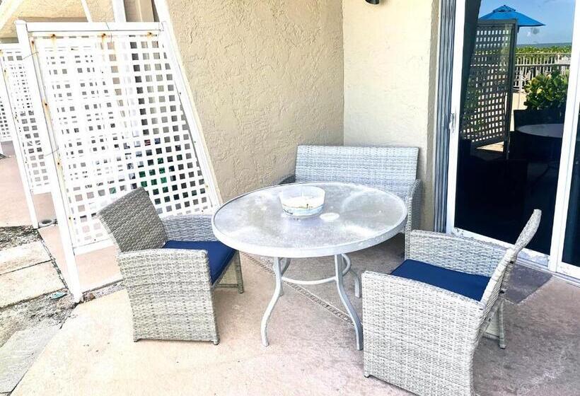 فندق The Beach On Longboat Key   Studio 103