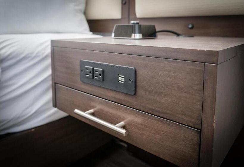 酒店 The Palo Alto Inn