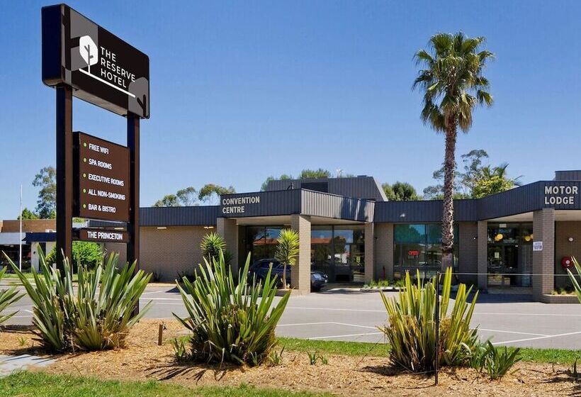 בית מלון כפרי The Reserve